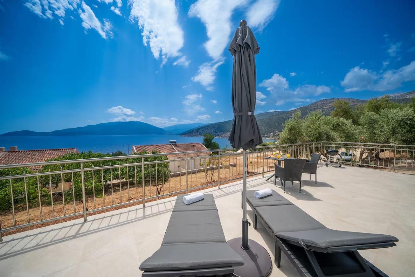 Maritina'S Apartments Amazing Sea View Agia Efimia Esterno foto